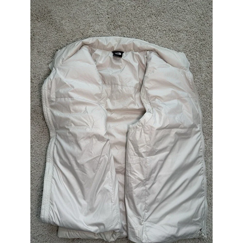 The North Face 550 Mens XLarge Cream Full Zip Goose Down Puffer Vest Versatile